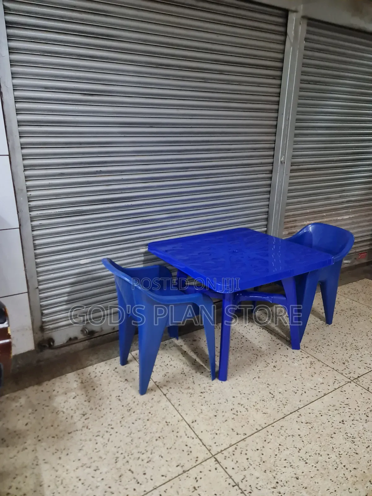Elegance Sofa Plastic Chairs and Table Plastic Sofa Chairs and Table