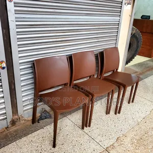 Lowbacked Plastic Chairs Plastic Chairs