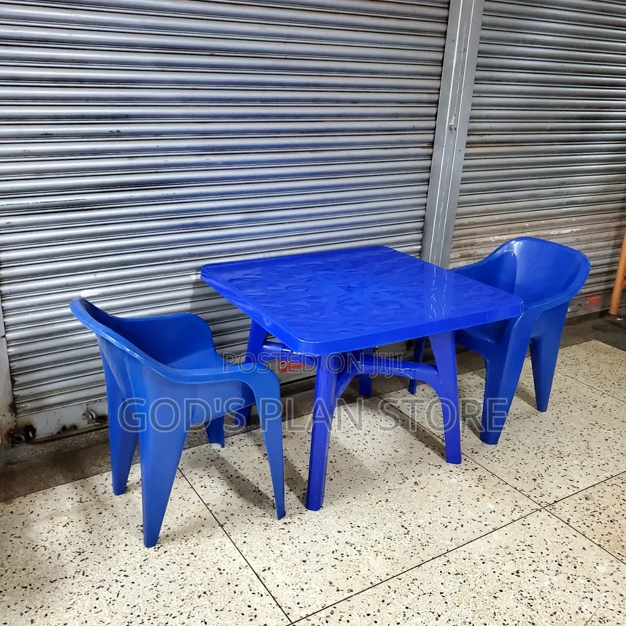 Bonic Dining Plastic Table and Chairs Plastic Table and Chairs