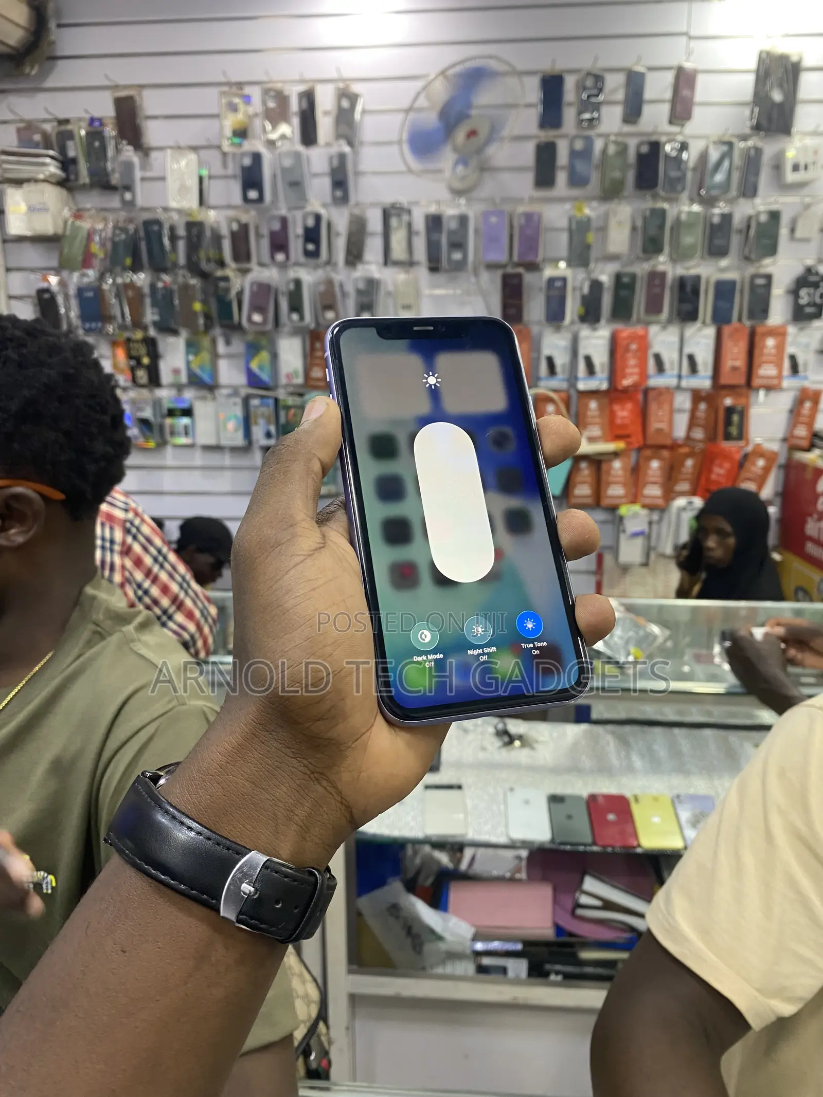 Apple iPhone 11 64 GB Purple