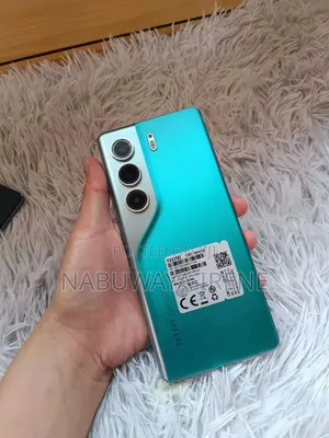 New Tecno Camon 40 Pro 4G 256 GB Green