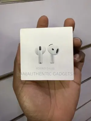 Usa  Model Brand New Airpods 4 Sealed
