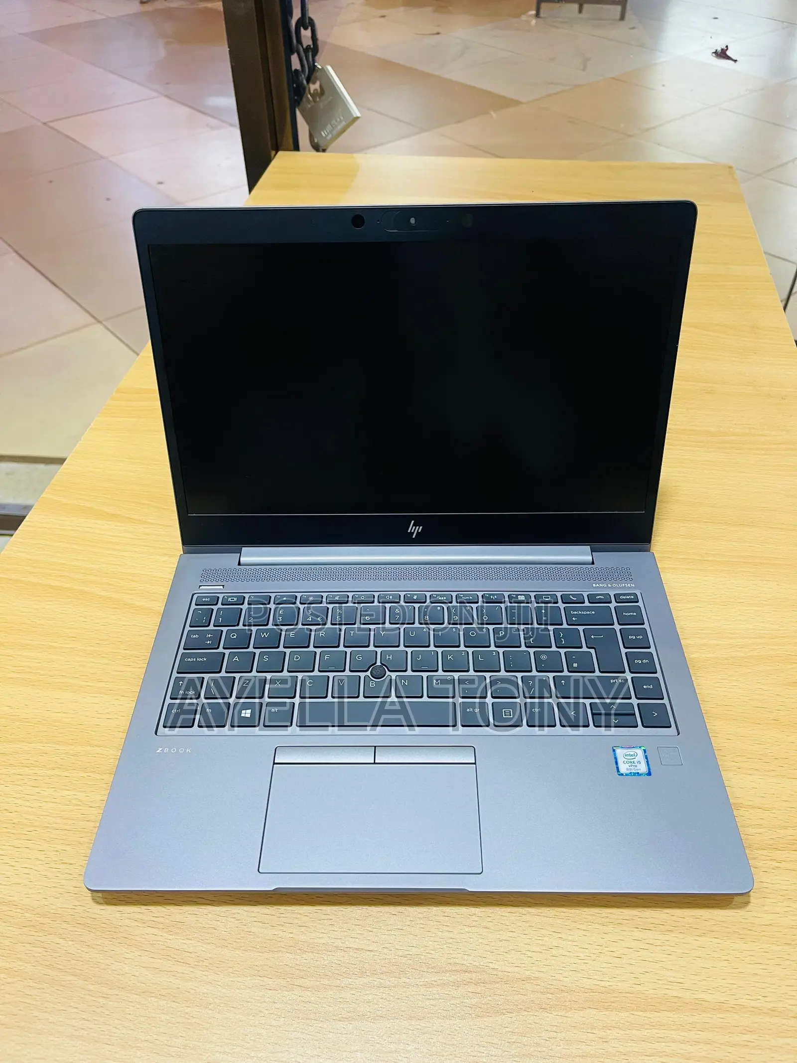 New Laptop HP ZBook 14u 8GB Intel Core i5 SSD 256GB