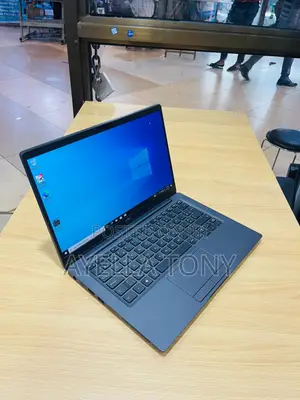 New Laptop Dell Latitude 7400 8GB Intel Core i5 SSD 256GB