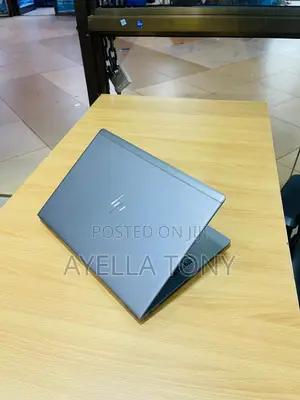 New Laptop HP ZBook 14 16GB Intel Core i5 SSD 256GB