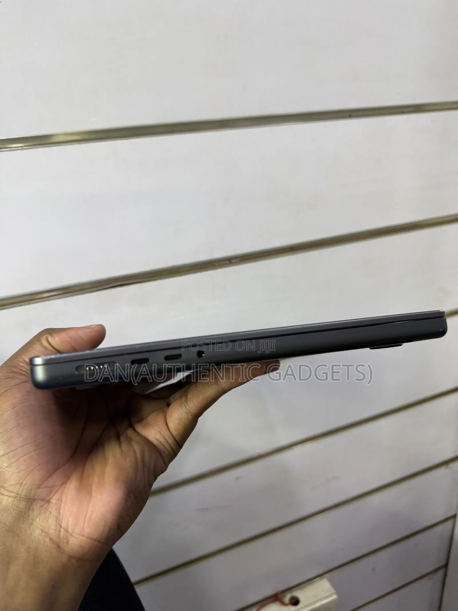 Laptop Apple MacBook Pro 2024 M4 Pro 24GB Apple M4 Pro SSD 512GB