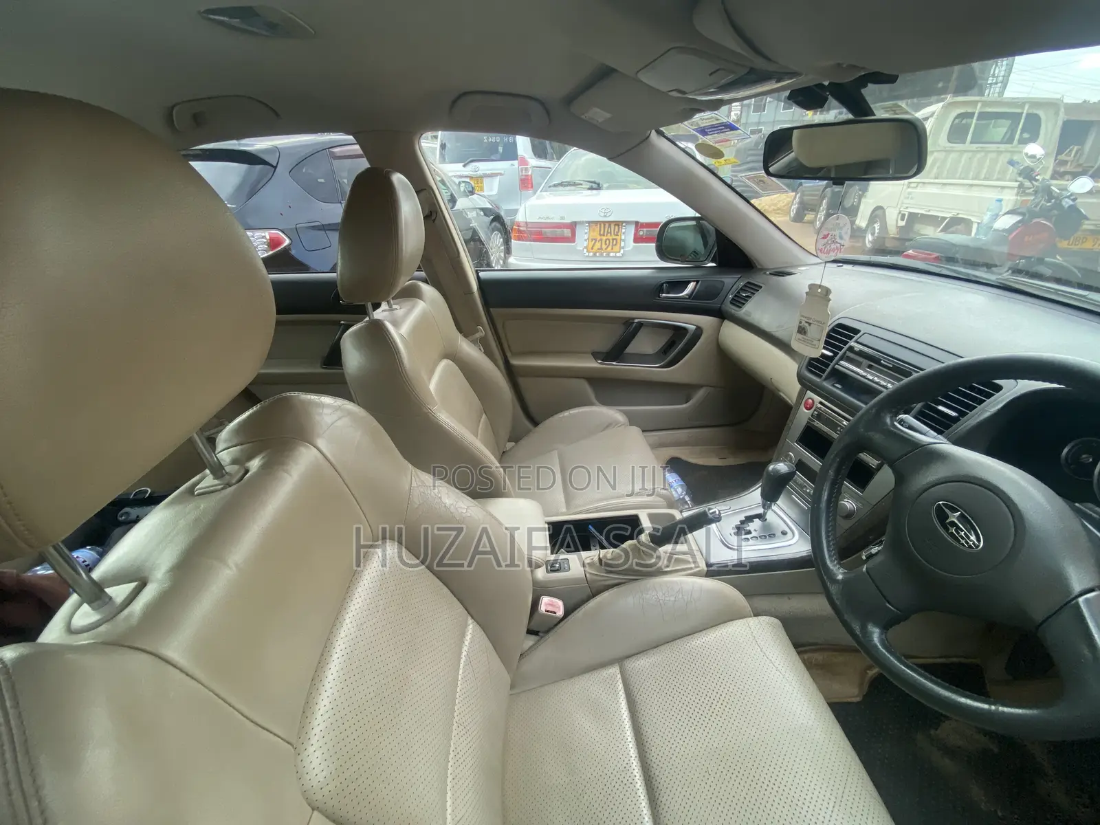 Subaru Legacy 2011 Silver
