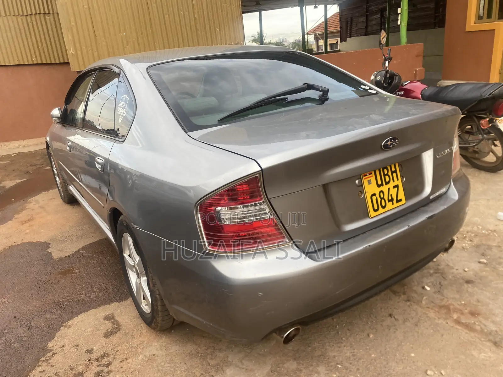 Subaru Legacy 2011 Silver