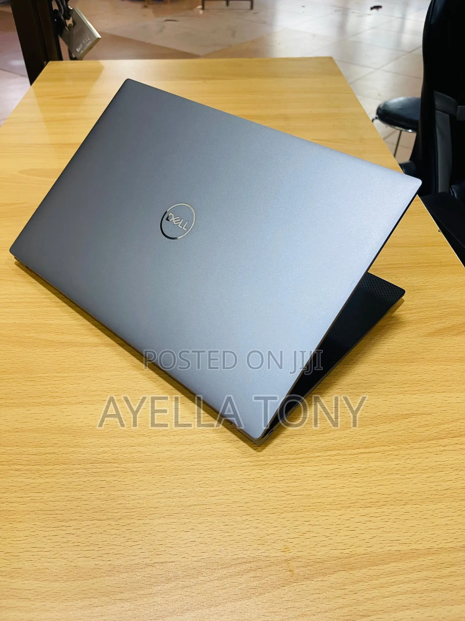 New Laptop Dell Precision 5570 16GB Intel Core i7 SSD 512GB