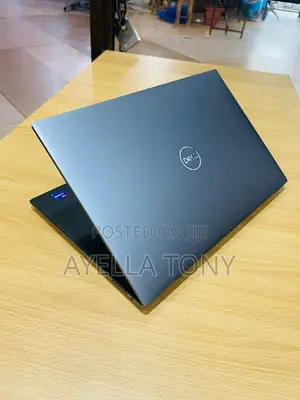 New Laptop Dell Precision 5570 16GB Intel Core i7 SSD 512GB