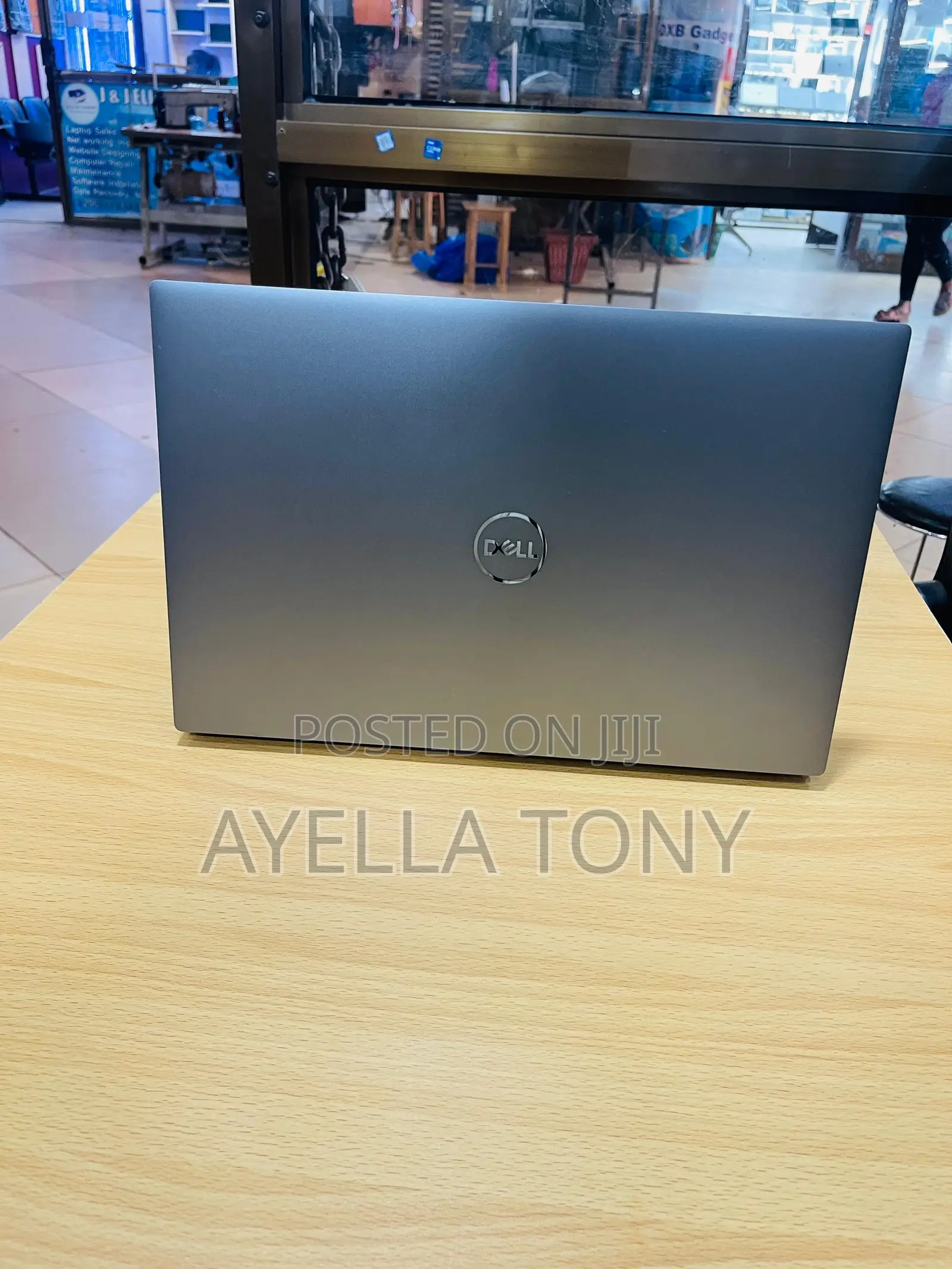 New Laptop Dell Precision 5570 16GB Intel Core i7 SSD 512GB