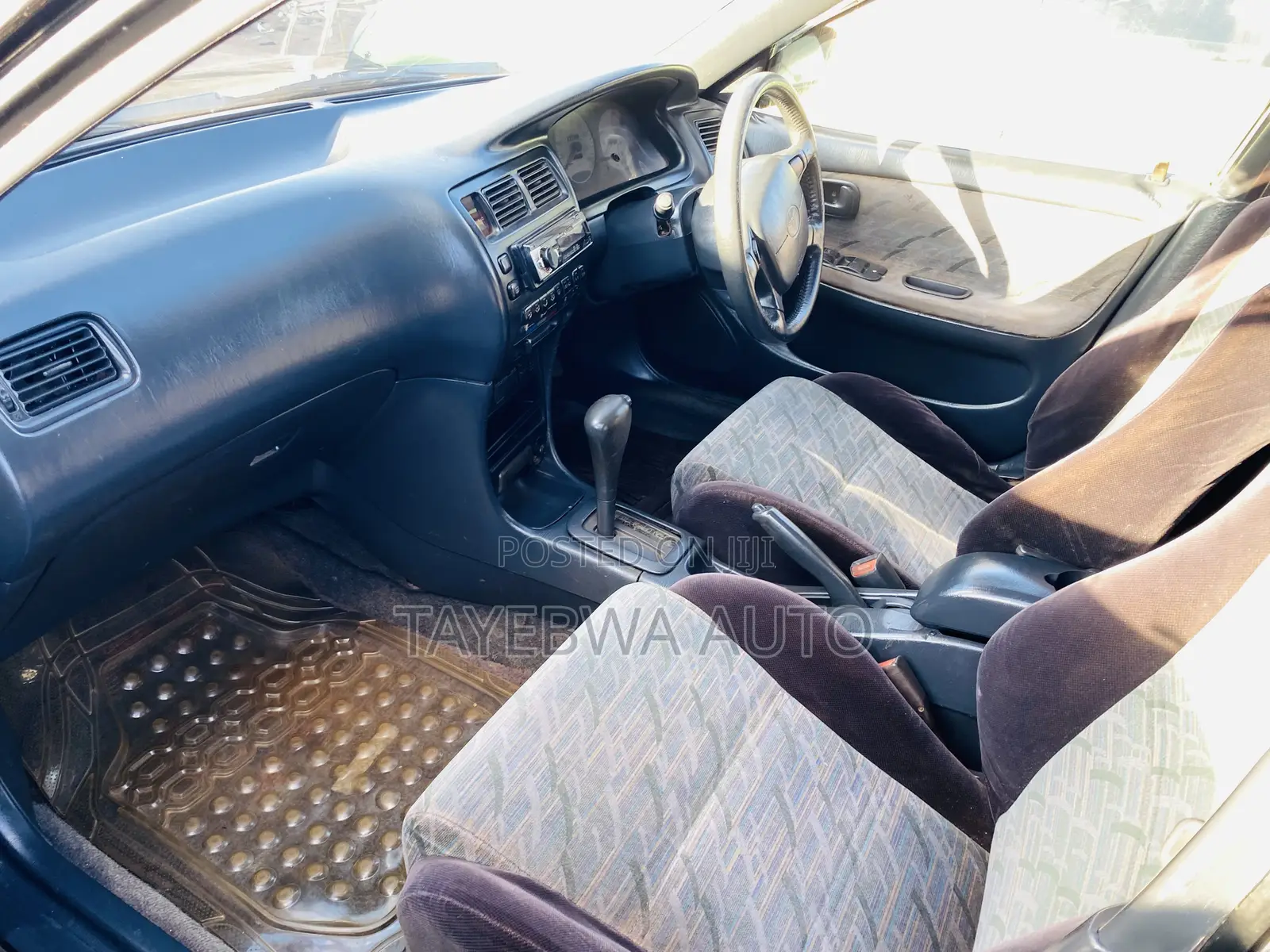 Toyota Corolla G-Touring 1998 Blue