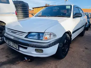 Toyota Carina 1.5 FWD Sedan 2001 White