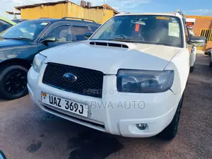 Subaru Forester 2006 White