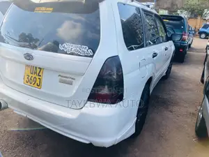 Subaru Forester 2006 White