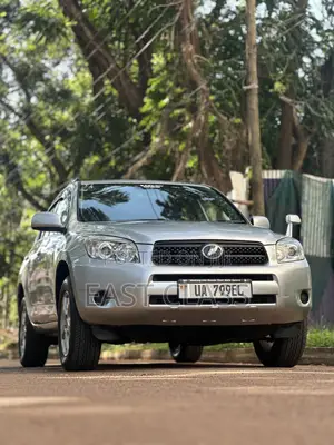 Toyota RAV4 200 4X4 Automatic 2008 Silver