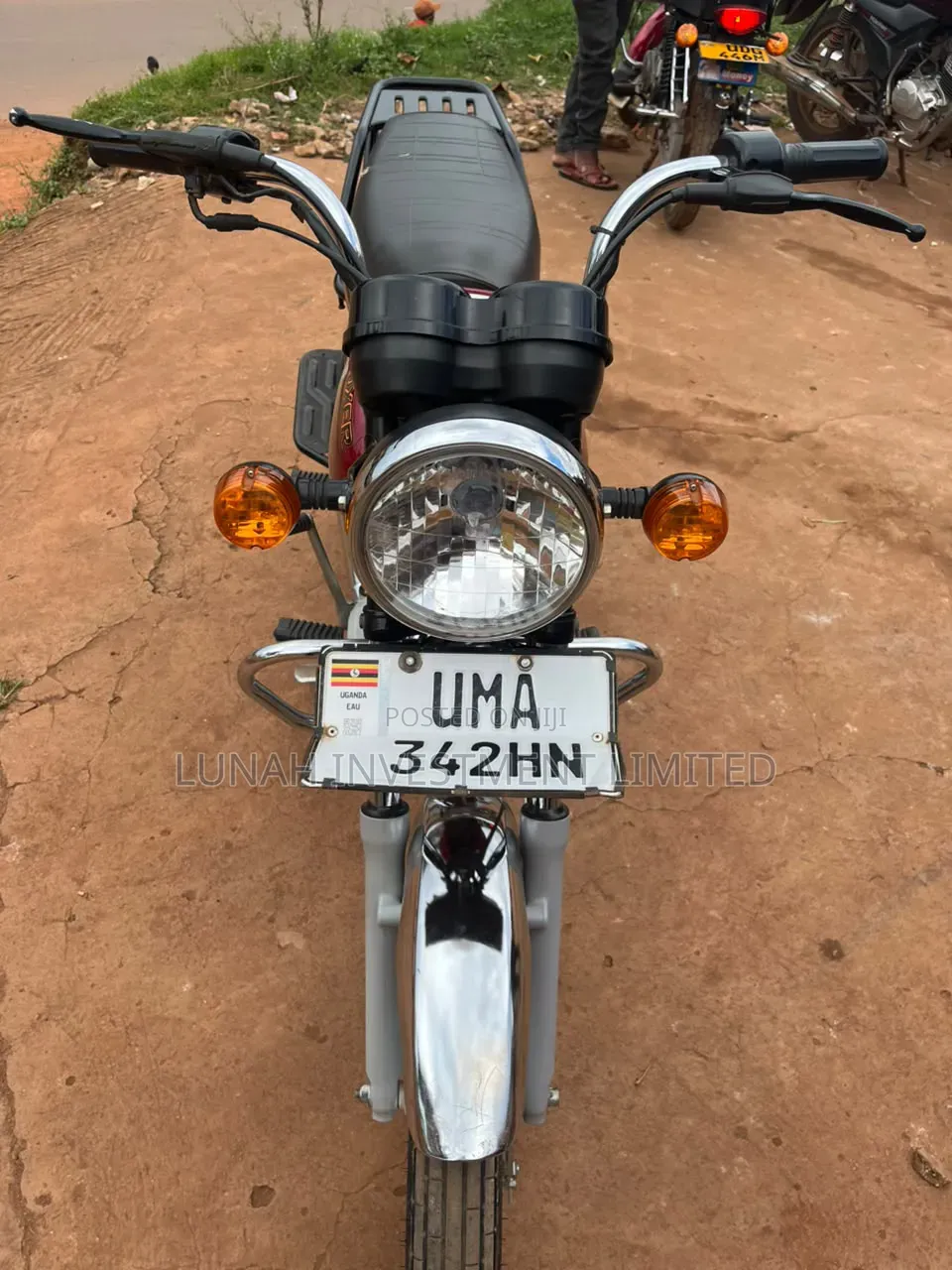 Bajaj Boxer 100 2026 Red