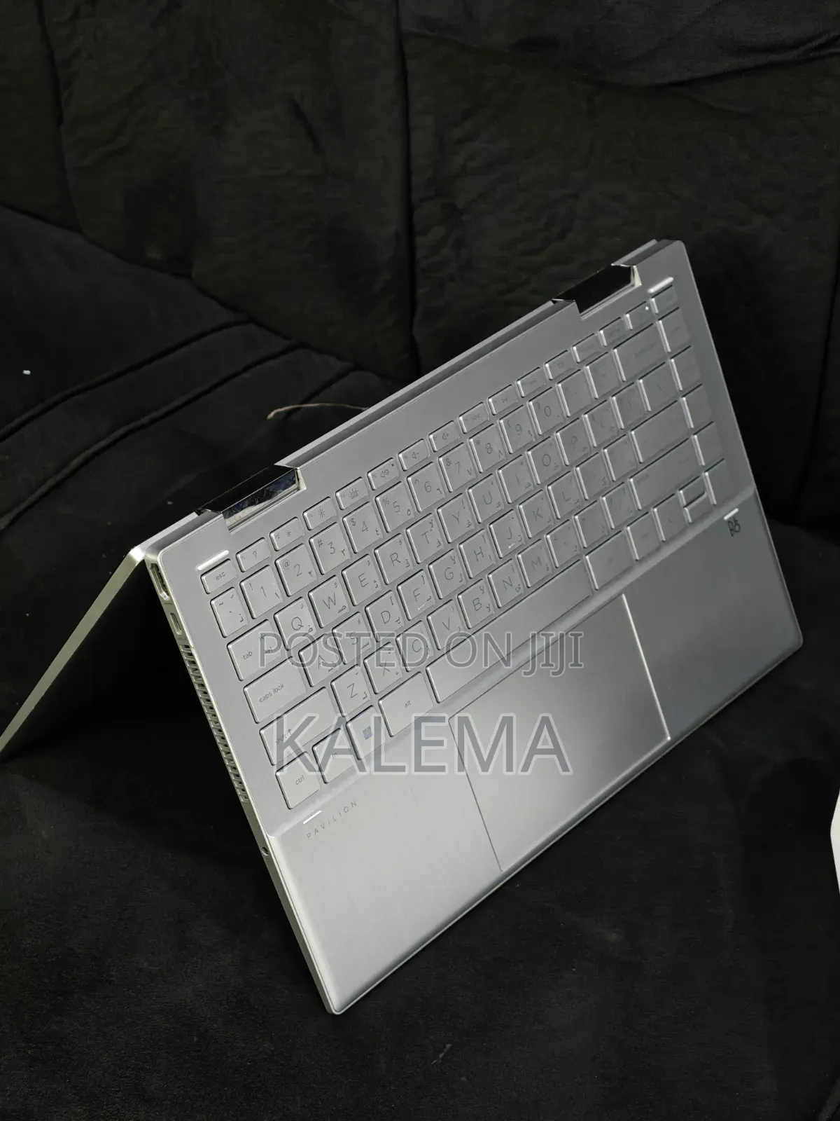 Laptop HP Pavilion x360 4GB Intel Core i3 SSD 256GB