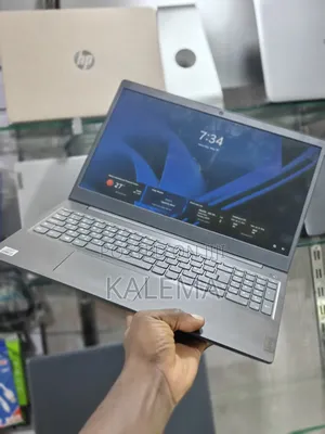 New Laptop Lenovo V15 8GB Intel Core i3 SSD 256GB