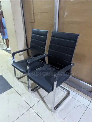 Soft Leather Visitors Simple Office Chairs 2pcs