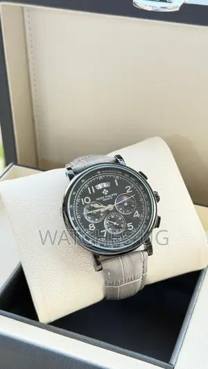 Geneve Tachymeter Watch