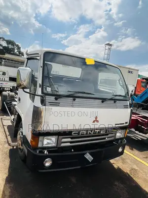 Canter Chassis 4d33 Engine