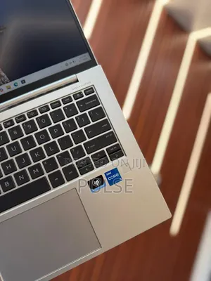 Laptop HP EliteBook 840 G9 16GB Intel Core i7 SSD 512GB