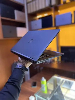 Laptop Dell Latitude E7470 8GB Intel Core i5 SSD 128GB