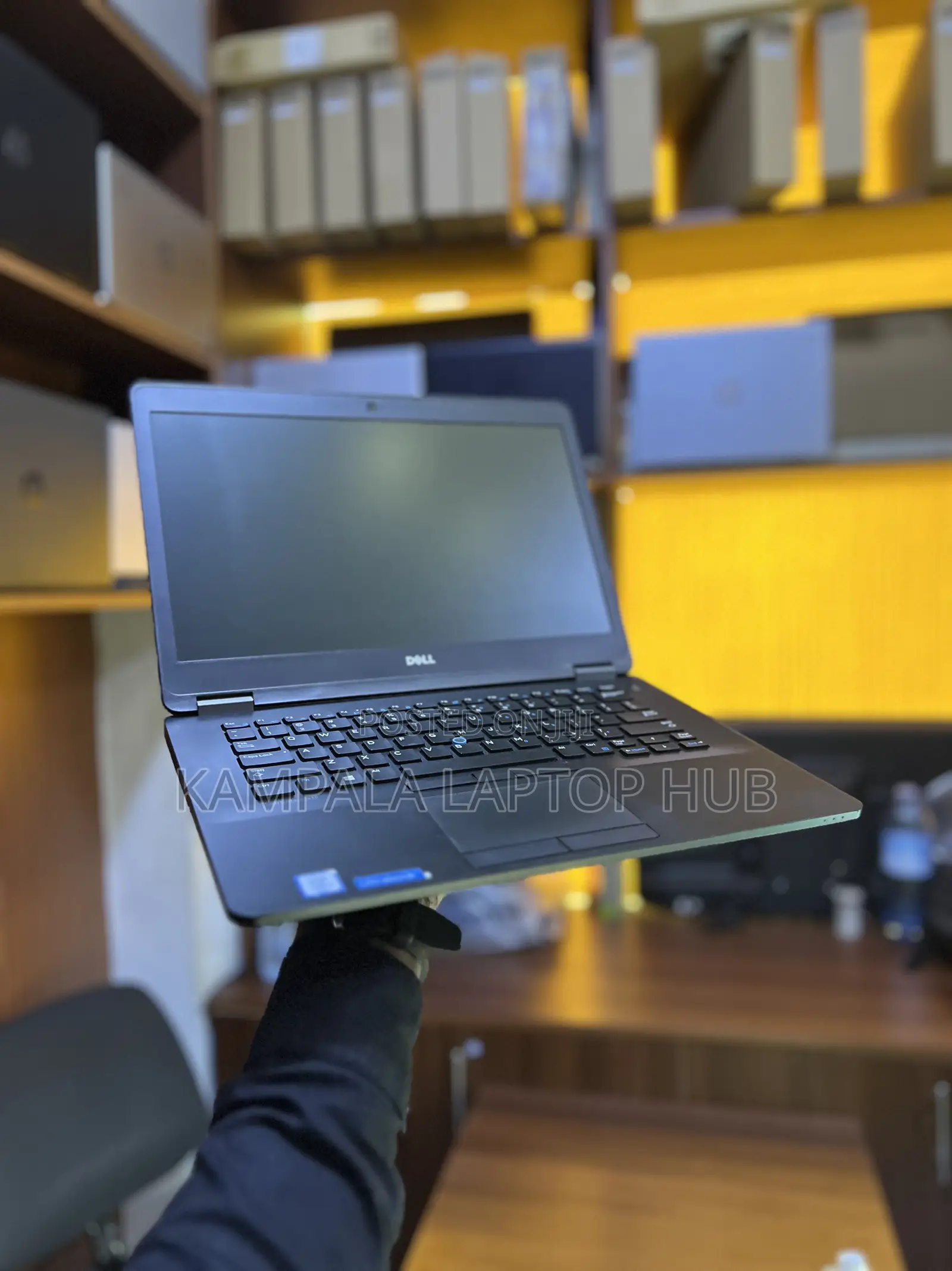 Laptop Dell Latitude E7470 4GB Intel Core i7 SSD 128GB