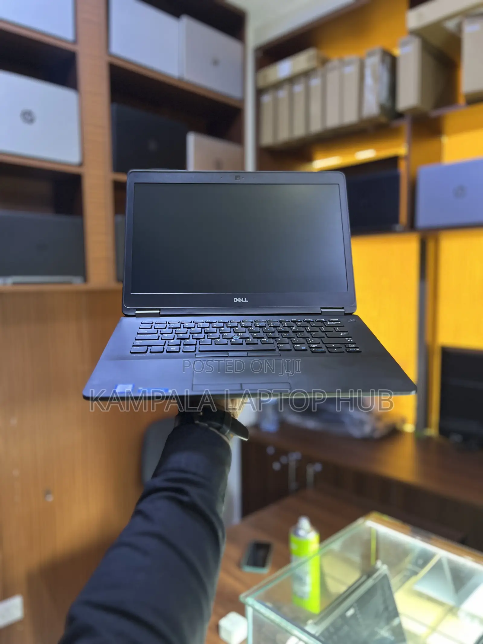 Laptop Dell Latitude E7470 4GB Intel Core i7 SSD 128GB