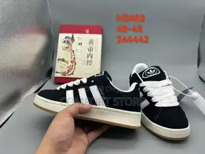 Unisex Sneakers in Black and White