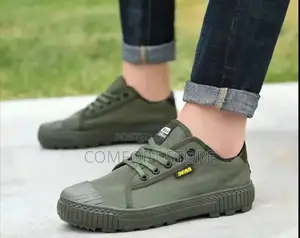 Weekend Men's Sneakers
