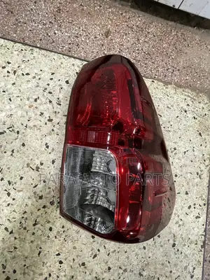 Toyota Hillux Revo Taillight