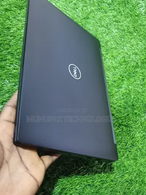 Laptop Dell Latitude 7390 8GB Intel Core i5 SSD 256GB