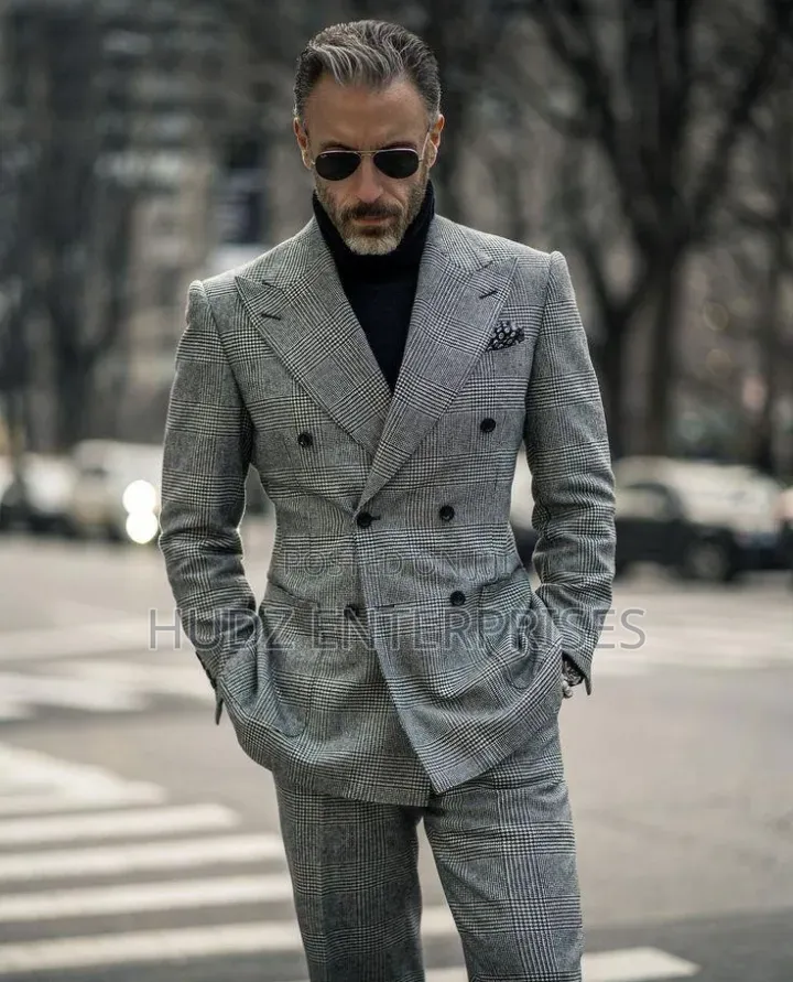 Double Breast Checkered Suit