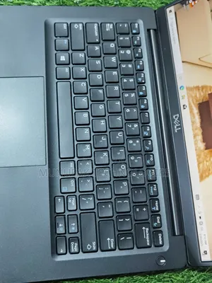 Laptop Dell Latitude 7390 8GB Intel Core i5 SSD 256GB