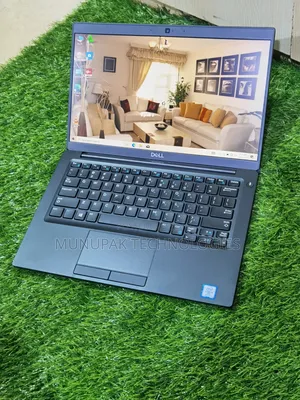 Laptop Dell Latitude 7390 8GB Intel Core i5 SSD 512GB