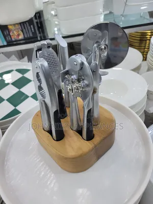 6 -Piece Stainless Steel Kitchen Tool With Bambo Holder