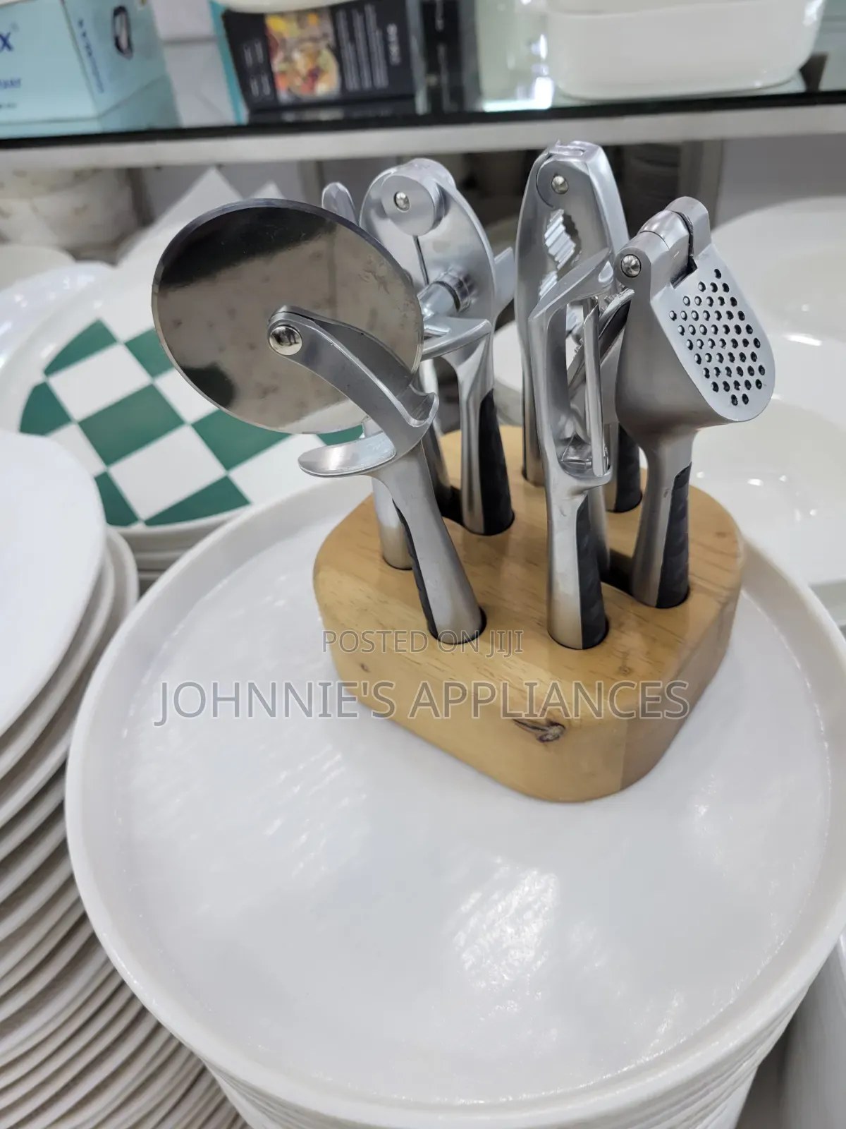 6 -Piece Stainless Steel Kitchen Tool With Bambo Holder