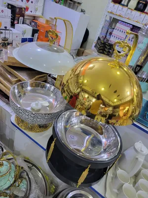 Buffet Or Chafing Dishes Round Shape
