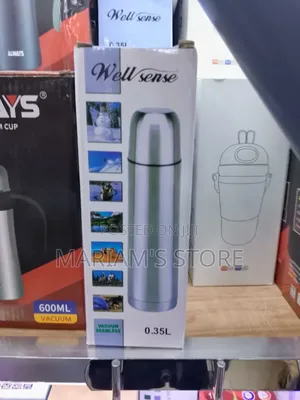 Stainless Steel Vacuum Thermos Flask With a 0.35l Capacity.