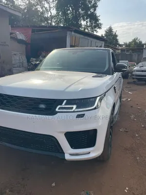 Professional White Car Repainting