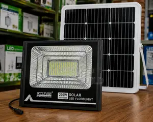 200w Solar Flood Light With Lithium Battery Outdoor Security Light