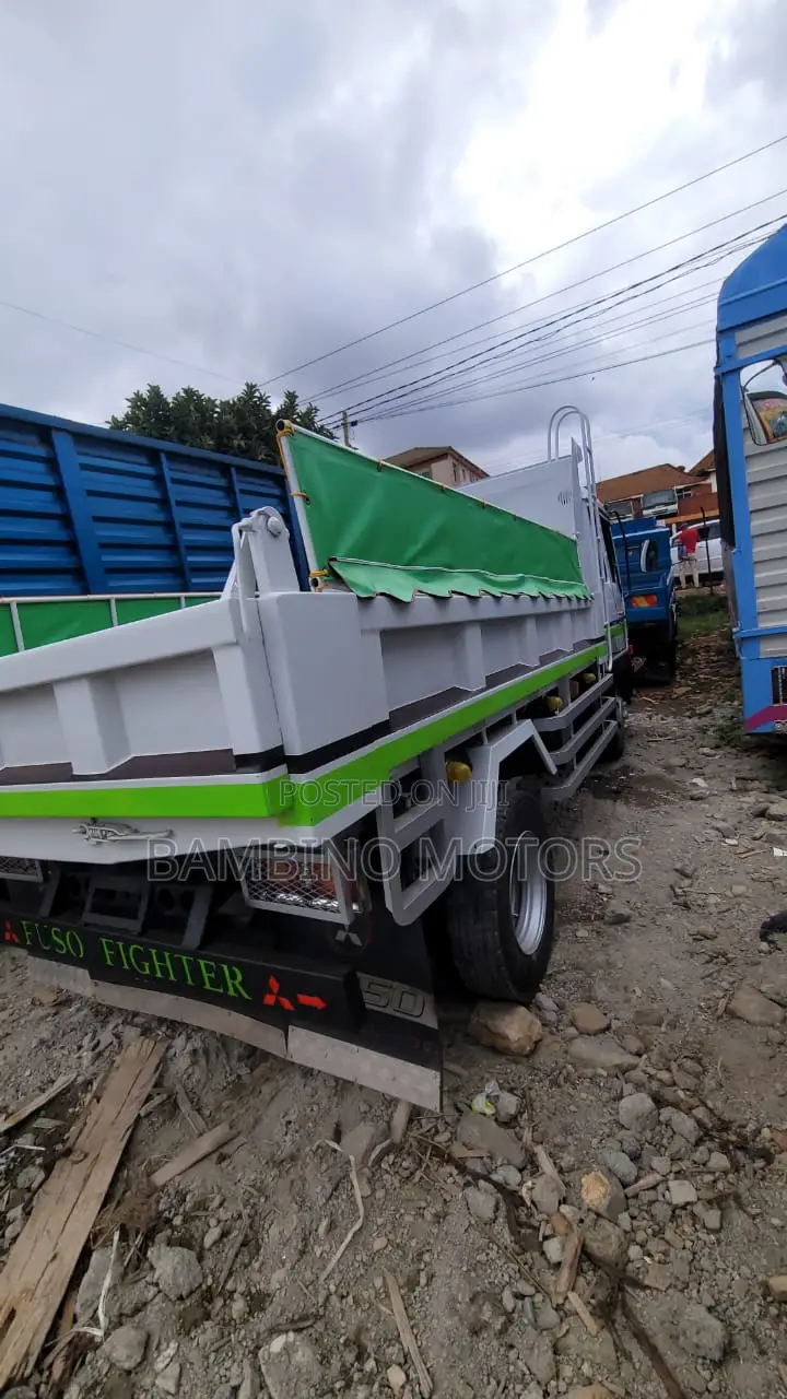 Fuso Tipper / Dumper