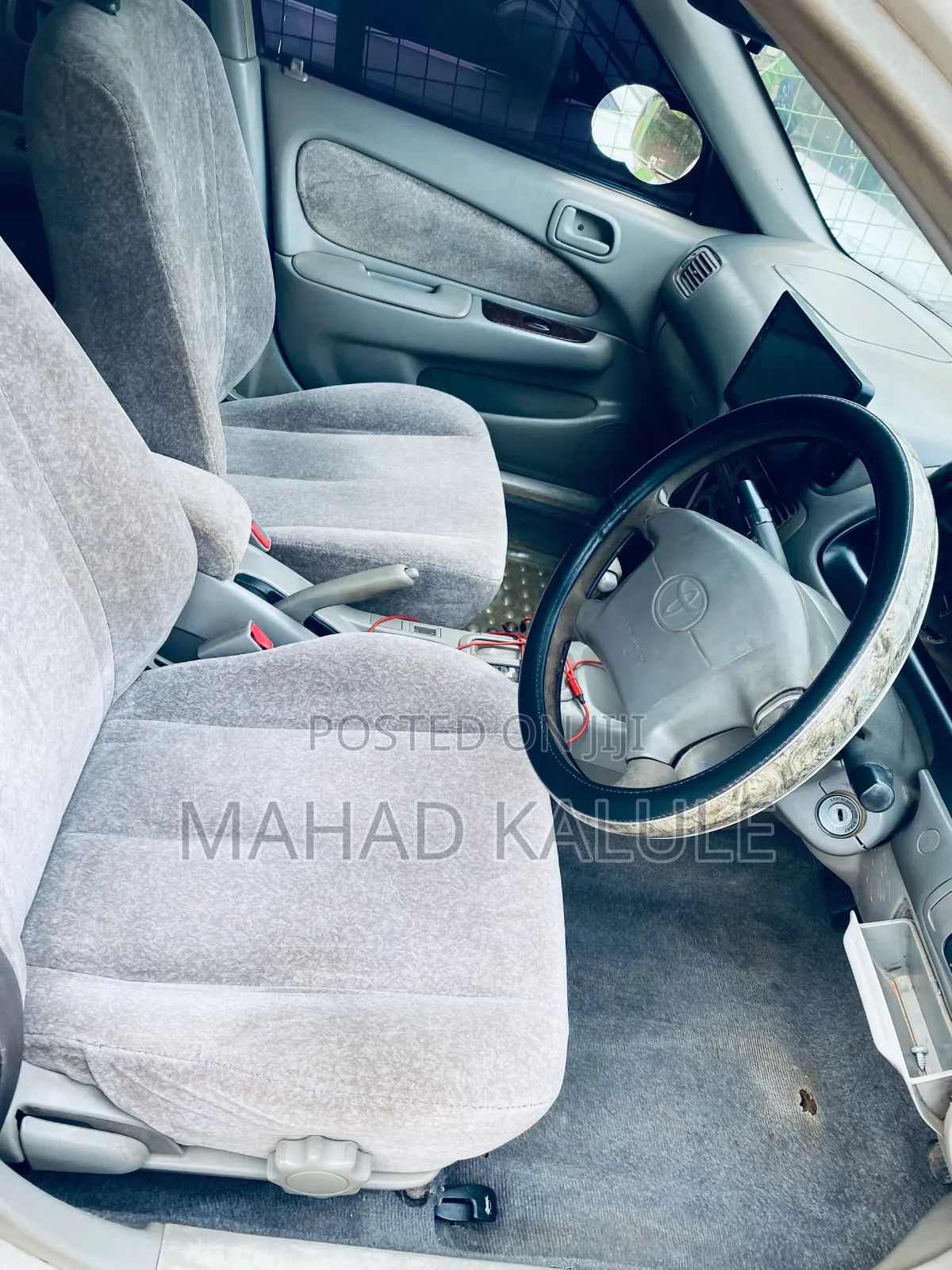 Toyota Corolla 1998 Silver