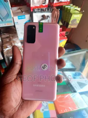 New Samsung Galaxy S20 128 GB Pink