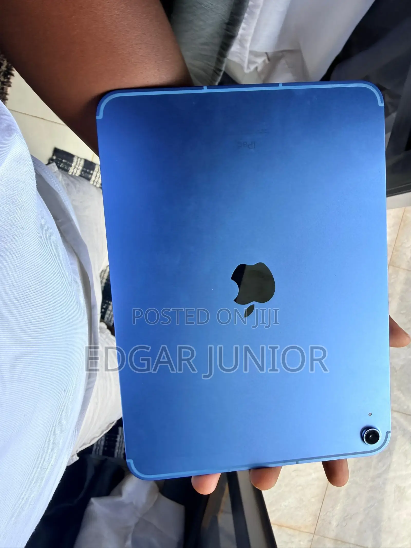 Apple iPad (2025) 64 GB Blue