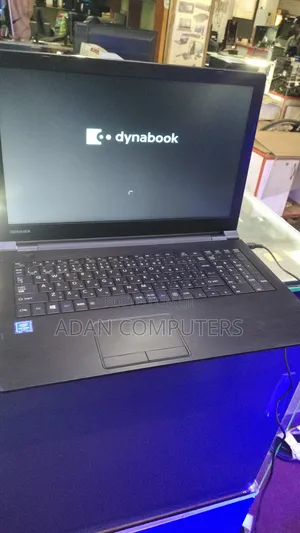 Laptop Toshiba Satellite A500 4GB Intel Celeron HDD+SSD 500GB