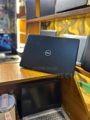 Laptop Dell Latitude 7400 4GB Intel Core i5 SSD 256GB