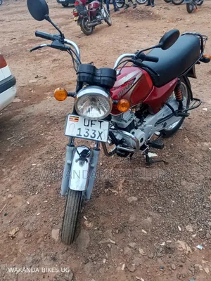 Bajaj Boxer 100 2023 Red